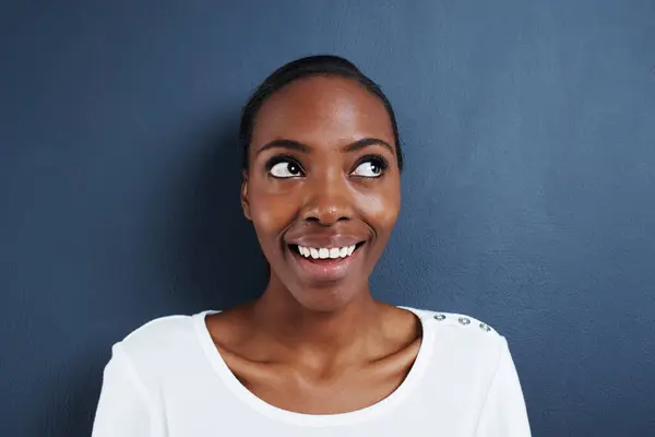 Thinking Idea Happy Black Woman Studio Solution Insight Conclusion Blue — Stock Photo, Image