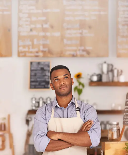 Cafetería Persona Negra Emprendedora Pensando Pequeña Empresa Como Barista Profesional — Foto de Stock