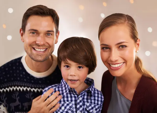 Weihnachten Familie Und Glückliches Kind Mit Eltern Hause Für Liebe — Stockfoto