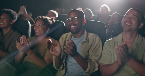 Közönség Boldogság Vagy Taps Színházban Előadásban Vagy Szórakozásban Mint Megbecsülés — Stock videók