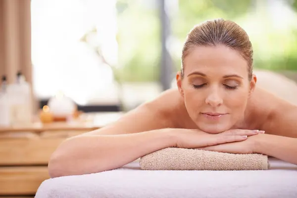 Flicka Massage Eller Koppla Spa Wellness Eller Holistisk Som Fred — Stockfoto