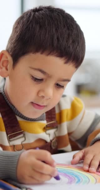Läxor Bok Och Pojke Med Kreativitet Färgglad Och Nöjd Med — Stockvideo