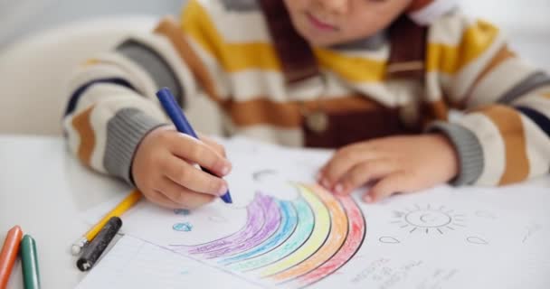 Crianças Desenho Lápis Cera Para Criatividade Arte Desenvolvimento Aprendizagem Casa — Vídeo de Stock
