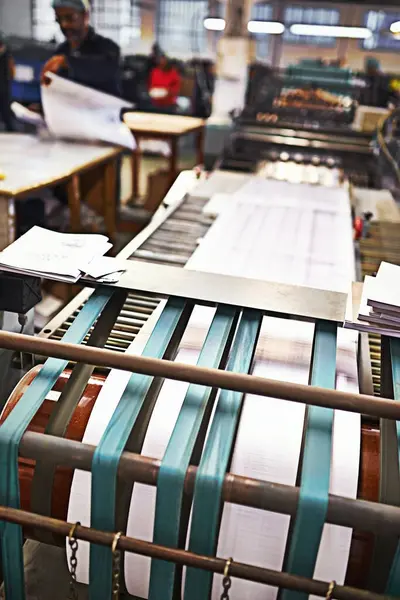 Vintage Printing Machine Production Warehouse Supply Newspaper Automated Operations Retro — Stock Photo, Image