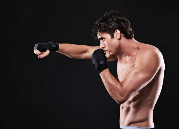 Fitness Mma Man Punching Studio Exercise Challenge Competition Training Boxing — Stock Photo, Image