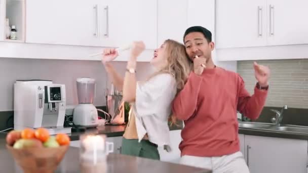 Happy Couple Singing Dancing Kitchen Love Candle Romantic Date Weekend — Stock Video