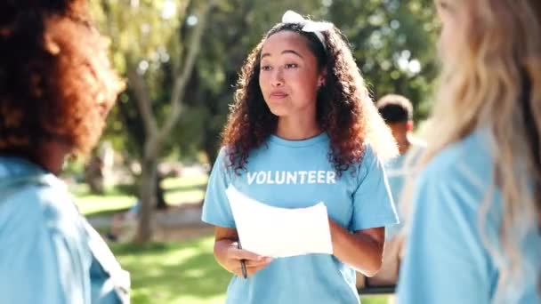 Conversación Comunidad Grupo Voluntarios Naturaleza Para Donación Colaboración Evento Discusión — Vídeo de stock