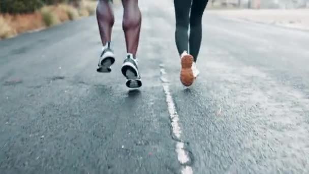 Люди Ноги Біг Вправи Горі Разом Тренування Зобов Язання Особистий — стокове відео