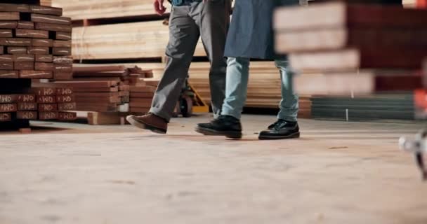 Construcción Trabajadores Caminar Construcción Espacios Trabajo Desarrollo Proyectos Comercio Carpintería — Vídeo de stock