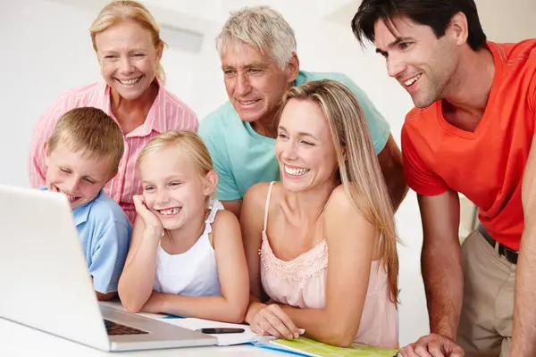 Happy Family Grandparents Lounge Laptop Children Entertainment Home Development Parents — Stock Photo, Image
