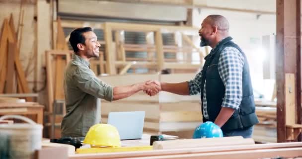 Handyman Aperto Mão Acordo Para Construção Construção Colaboração Inicialização Carpinteiro — Vídeo de Stock