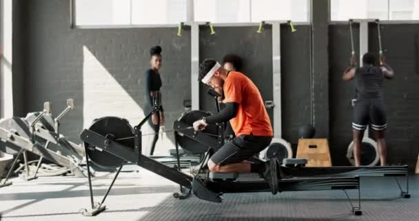 Меньше Человек Здоровье Тренажерном Зале Упражнения Тренировки Выносливостью Вызов Хобби — стоковое видео