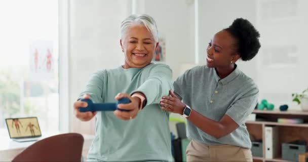 Vikt Sjukgymnastik Och Äldre Kvinna Kliniken För Konsultation Med Muskelåterhämtning — Stockvideo