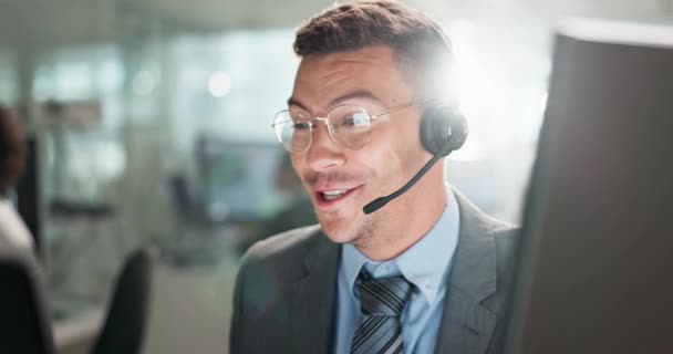 Happy Man Call Center Tanácsadás Fülhallgatóval Online Tanácsadás Támogatás Vagy — Stock videók