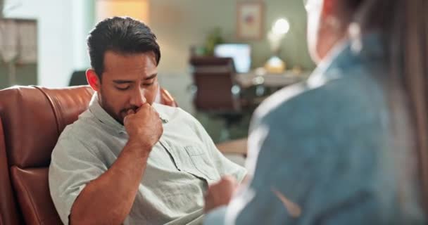 Terapie Smutné Muž Mluvit Psychologem Úřadu Pro Duševní Zdraví Úzkost — Stock video