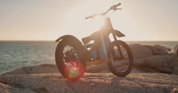 Plage Ciel Moto Électrique Pour Transport Aventure Sport Durable Dans — Video