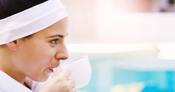 Woman Spa Relax Cup Tea Drink Detox Beverage Break Rest — Stock Photo, Image