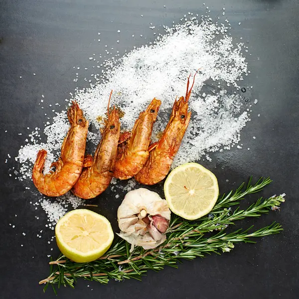 Healthy Food Prawns Herbs Table Natural Organic Nutrition Prepare Seafood — Stock Photo, Image