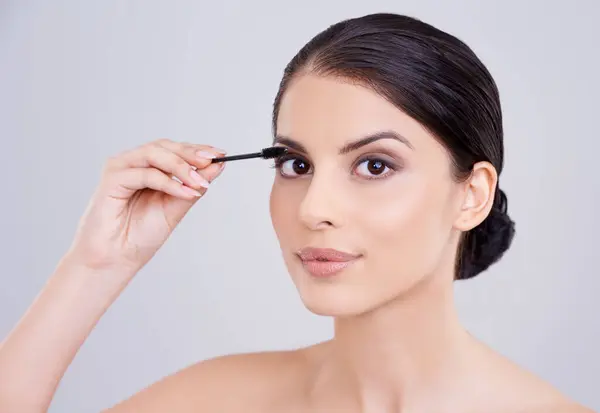 Makeup Mascara Brush Woman Portrait Beauty Lashes Cosmetology White Background — Stock Photo, Image