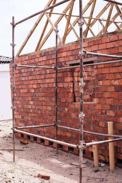 Iskele Inşaat Geliştirme Rüya Evi Yenileme Projeleri Mülkiyet Tuğla Duvar — Stok fotoğraf