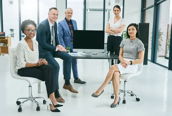 Portrait Support Happy Meeting Office Management Multicultural Problem Solving Community — Stock Photo, Image