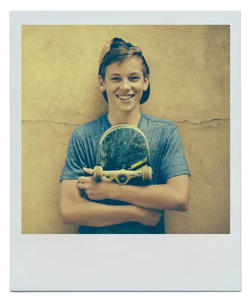 Portrait Skateboard Happy Teenager Wall Background Sports Polaroid Fashion Picture — Stock Photo, Image