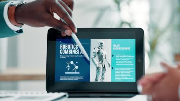 Eller Adamları Tabletli Robotlar Ekran Sunum Ile Bağlantı Yazılım Güncellemesi — Stok video