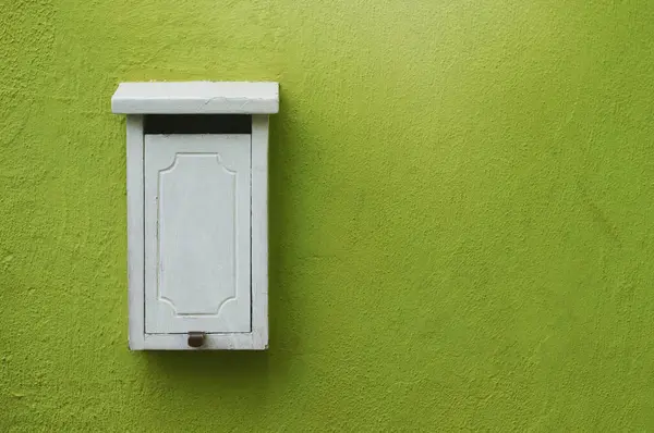 Tür Briefkasten Und Post Mit Wand Kommunikation Und Aushang Für Stockbild