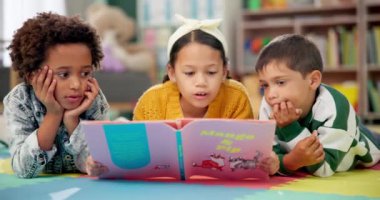 Çocuklar, anaokulu ve sınıfta birlikte okuma, çocukluk gelişimi ve okulda kelime dağarcığı büyümesi. Arkadaşlar için hikaye kitabı, öğrenme ve fantezi ile dinleme, bilgi ve bilgi.