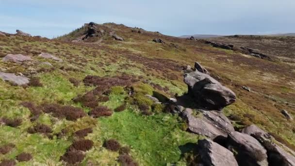 Cinematic Angielski Wiejski Lot Dronem Powietrznym Peak District Krajobraz Wiejski — Wideo stockowe
