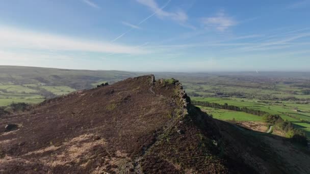 Imágenes Drones Aéreos Cinematográficos Roaches Parque Nacional Peak District Staffordshire — Vídeo de stock