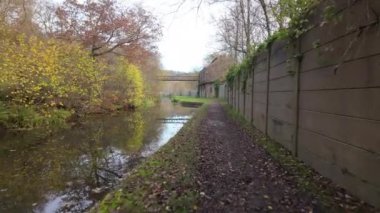 Endüstriyel görüntüler Caldon kanalı boyunca Froghall, Staffordshire, İngiltere, İngiltere yakınlarındaki.