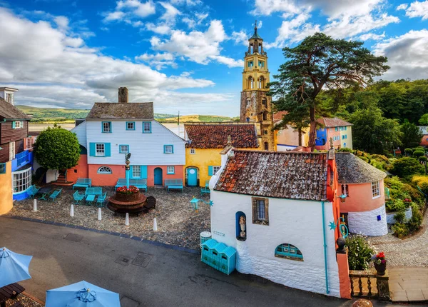 Desa Picturesque Portmeirion Yang Dikenal Karena Rumah Bergaya Mediterania Nya — Stok Foto