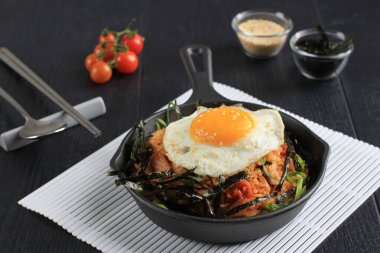 Delicious Homemade Fried Rice with Shop Bought Pickled Korean Kimchi or Kimchi Fried Rice. Usually Make from Household Ingredients like Smoked Beef, Sunny Side Egg, Minced Beef, Rice, and Chopped Scallions