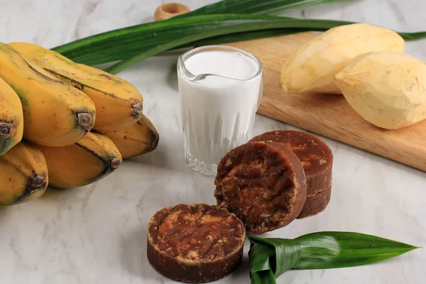 Ingredientes Fazendo Kolak Pisang Ubi Banana Sopa Compota Batata Doce — Fotografia de Stock