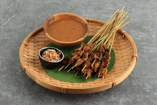 Sate Padang Spicy Beef Satay Aus Padang West Sumatra Serviert — Stockfoto