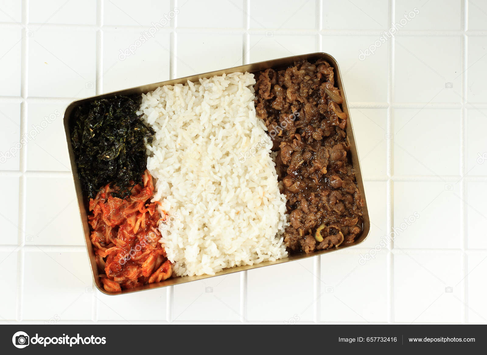 https://st5.depositphotos.com/62710562/65773/i/1600/depositphotos_657732416-stock-photo-dosirak-korean-lunchbox-packed-meal.jpg