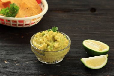 Tahta Masada Nachos soslu Guacamole Sosu 