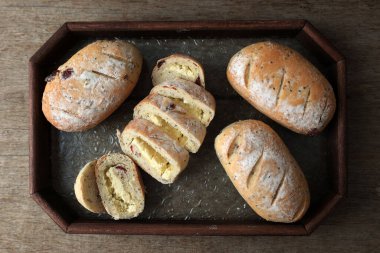 Top View Cranberry Krem Peynirli Ekmek veya Roti Macan 