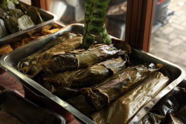 Pepes Ikan, Muza Sarılı Balık Geleneksel Baharat Karışımı, Buharda Buğulanmış Gıda 
