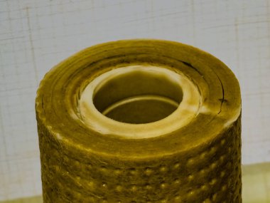 Eski, kirli, kullanılmış su filtresi. Sağlıklı yaşam tarzı kavramı. Temiz su sağlığın temelidir..