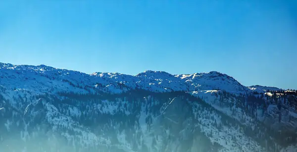 Winter Den Alpen Schöne Aussicht Auf Die Bergketten Salzburg Österreich Stockfoto