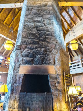 Portland, Oregon, ABD - 02.25.2024 Hood Dağı 'ndaki Timberline Lodge. İç detaylar. Otel