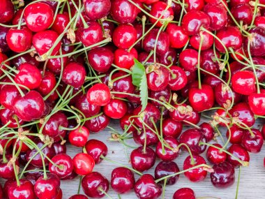Arka plan olarak lezzetli olgun tatlı kiraz, üst görünümü.