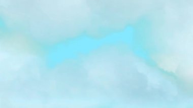 Mavi gökyüzünde hareket eden bulutlar 