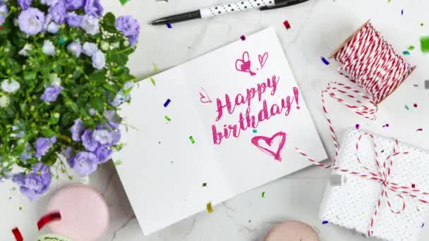 Tarjeta Cumpleaños Feliz Fondo Colorido Confetti Caída Animación Celebra Las — Vídeos de Stock