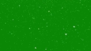 Yeşil Arkaplan 'a Düşen Kar Kaplaması. Chroma Key ile Kış Animasyonu. 4K Çözünürlüğü.
