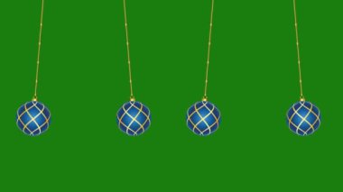 Yeşil Ekranda Düşen Mavi Noel Ağacı Süslemesi - Şeffaf Arkaplanda 4K Canlandırma