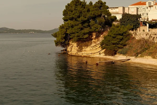 モンテネグロのアドリア海の岩の海岸 ロイヤリティフリーのストック画像