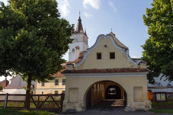 哈曼城历史上教堂要塞的入口入口 暂时的 罗马尼亚 — 图库照片